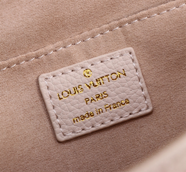 ルイヴィトンバッグ角部分ディテール